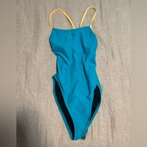 JOLYN PRACTICE SUIT “PERRY” ONESIE- SIZE 32- Multicolored